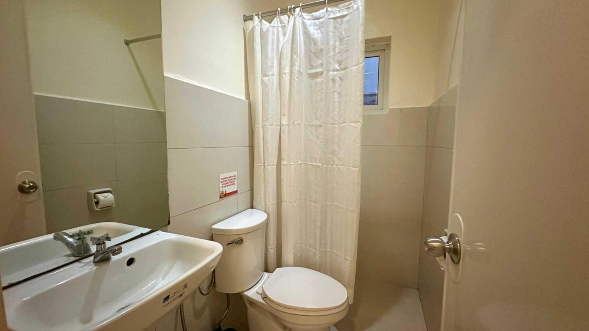 Travelbee Capitol Inn Себу Экстерьер фото