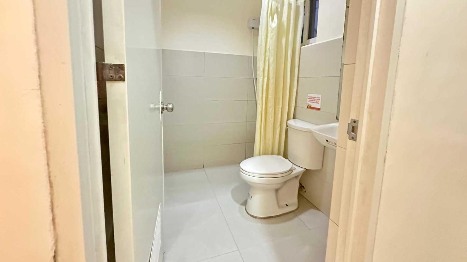 Travelbee Capitol Inn Себу Экстерьер фото